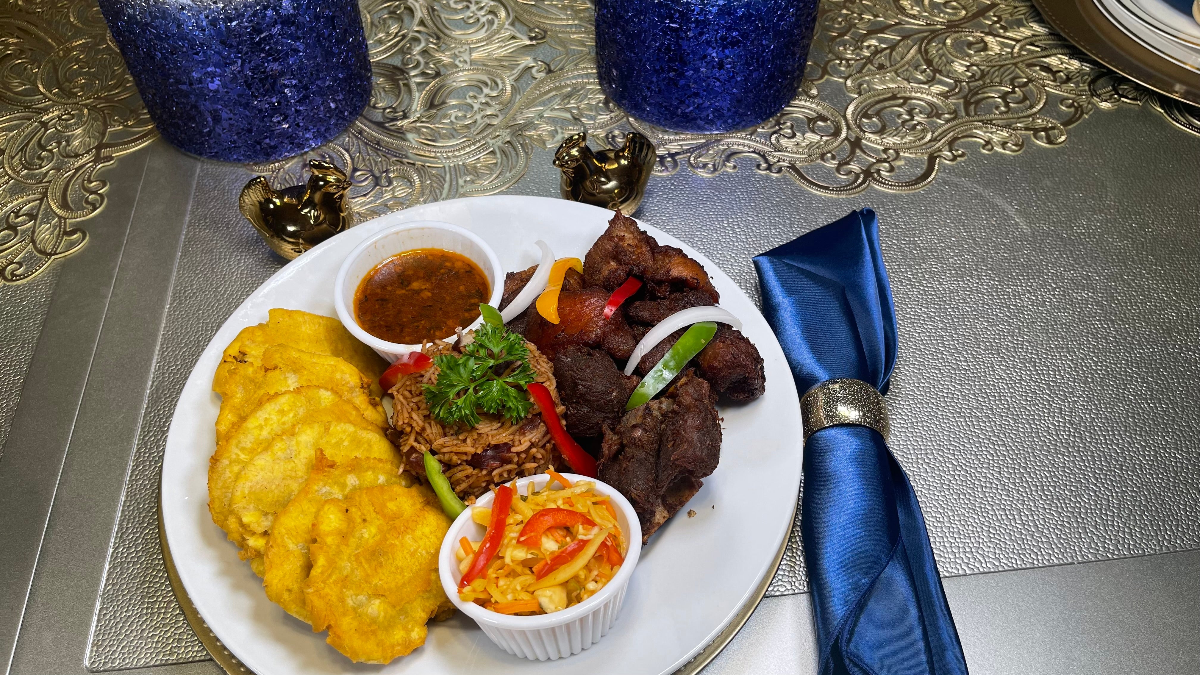 Food plates