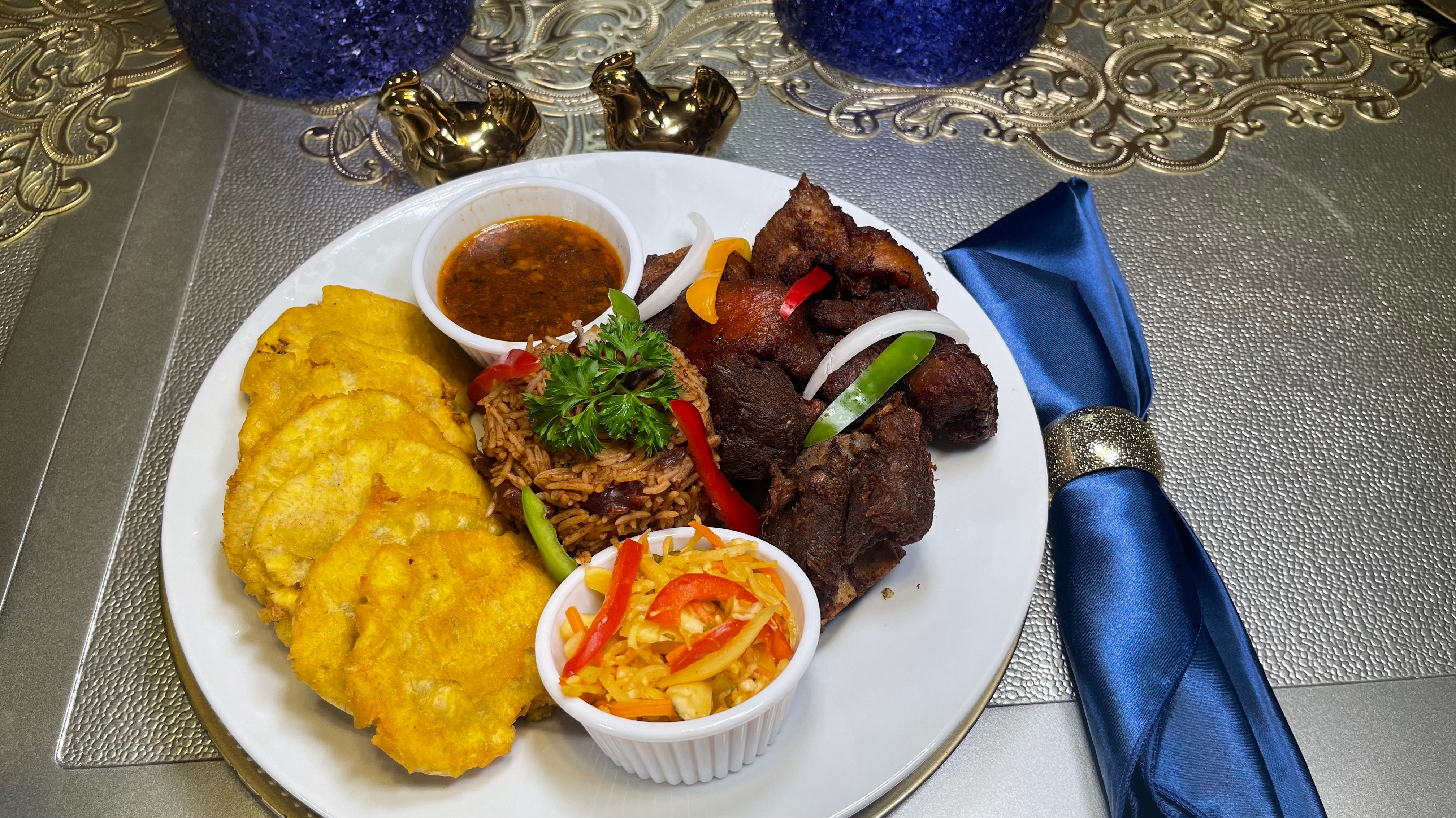 Food plates