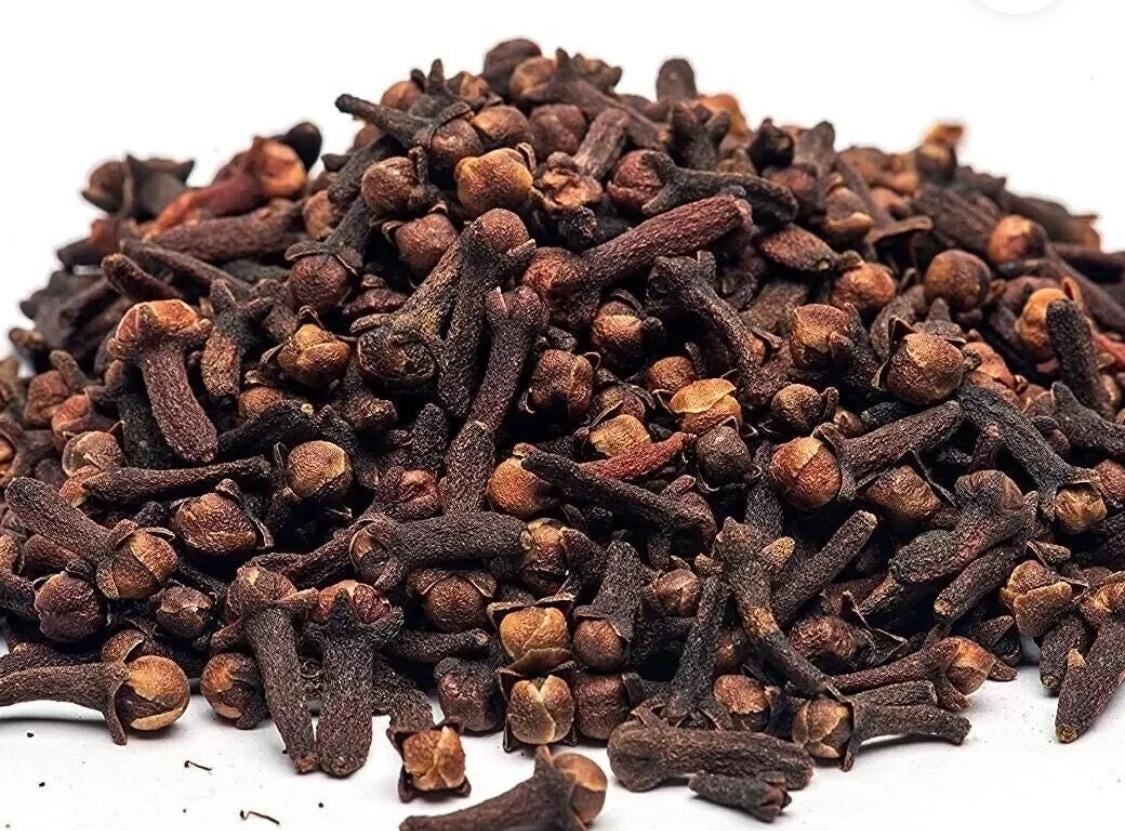 Organic Whole Cloves: Gourmet Culinary Spice, Bulk Available
